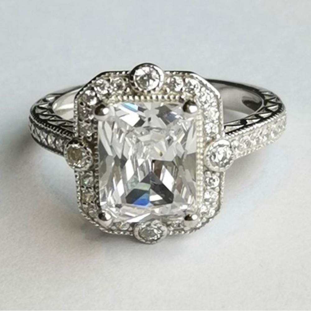 Vintage Style Cubic Zirconium Engagement Ring size 7